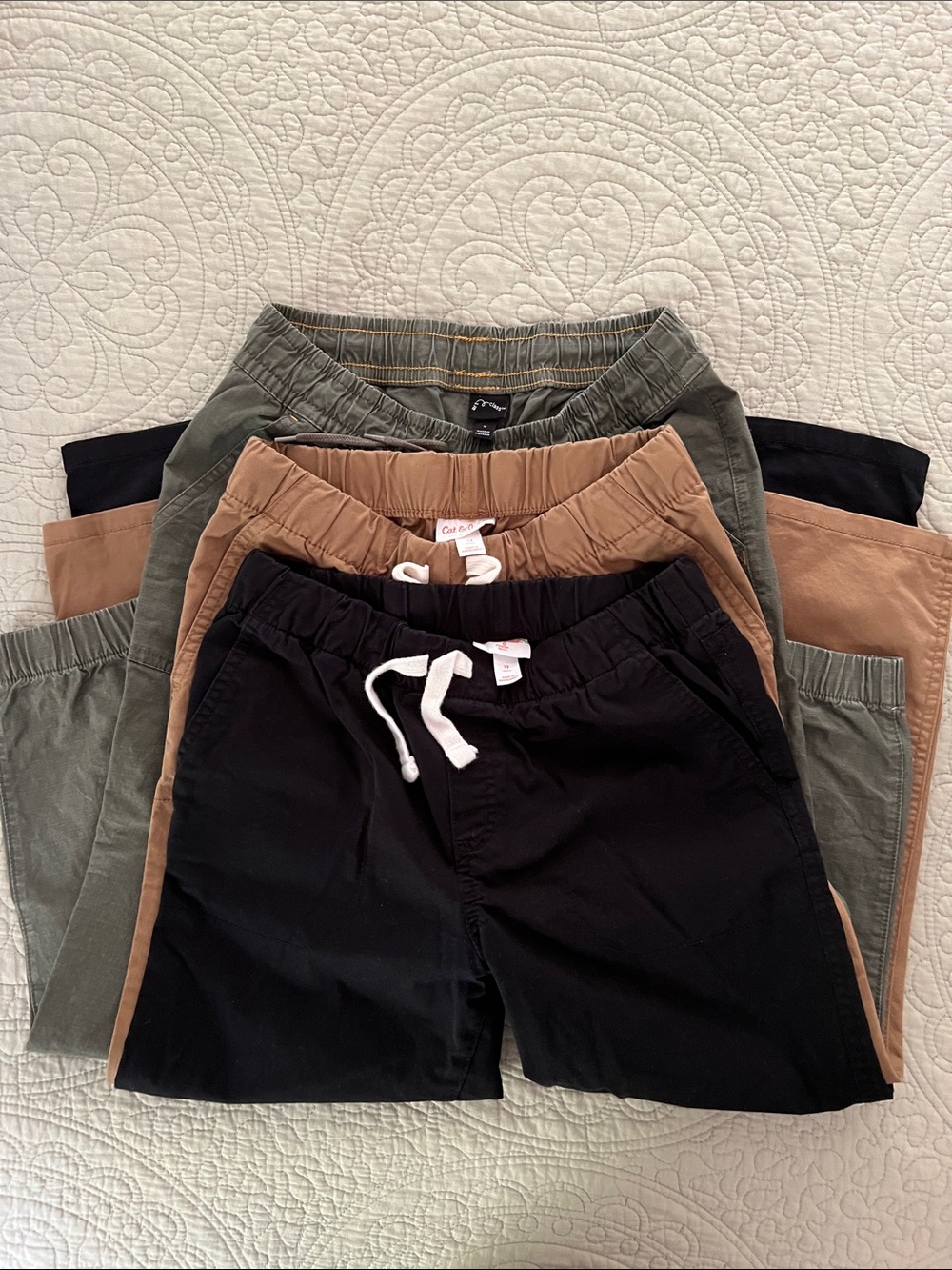 3 Pull-On pants Cat&Jack Black, Khaki. Art Class- olive joggers.